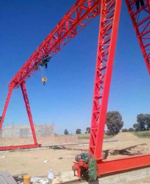 MHh型電動(dòng)葫蘆門(mén)式起重機(jī)