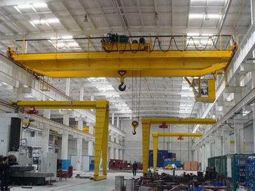 QD型電動(dòng)雙梁橋式起重機(jī)